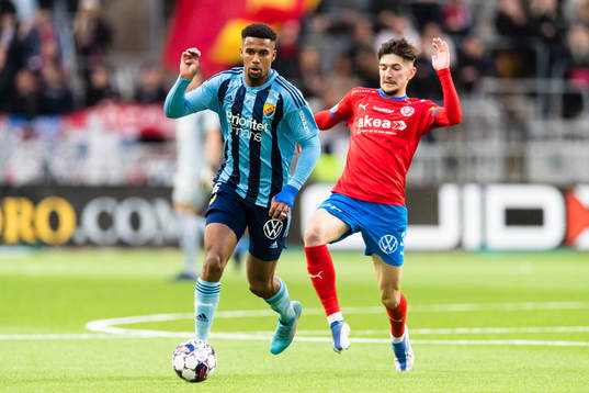 Djurgårdens Isak Hien och Helsingborgs Armin Gigovic