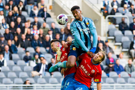 Djurgårdens Isak Hien