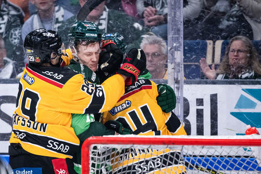 Luleås Erik Gustafsson och Färjestads Gustav Rydahl