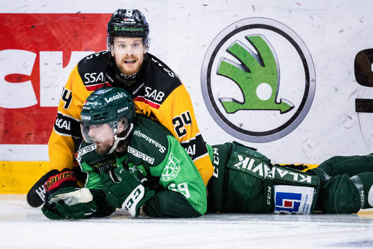 Luleås Brendan Shinnimin och Färjestads Linus Johansson
