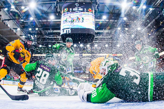 Färjestads målvakt Dominik Furch