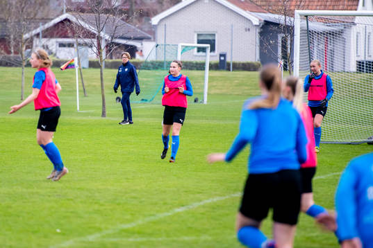 Cecilia Ekstrand, ledare i Vejby IF