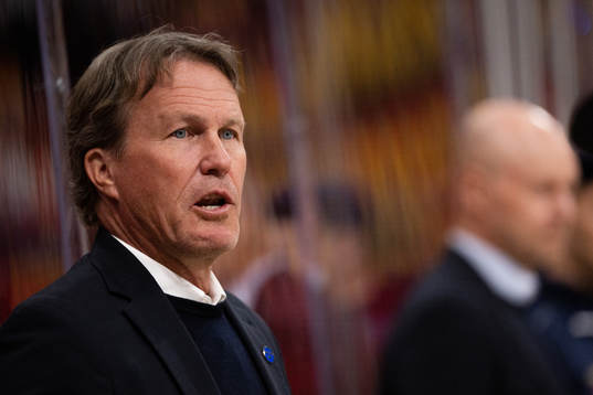 Head coach Johan Garpenlöv of Sweden