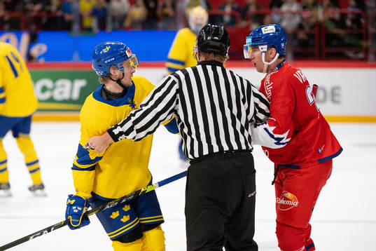 Jonathan Pudas of Sweden and Jakub Vrana  of Czech Republic