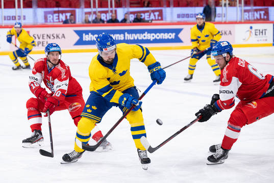 Emil Bemström of Sweden against Roman Cervenka and Filip