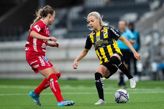 Linköpings Olga Ahtinen och Häckens Lotta Öqvist