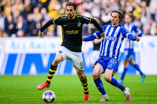 s Zachary Elbouzedi  och IFK Göteborgs Simon Thern