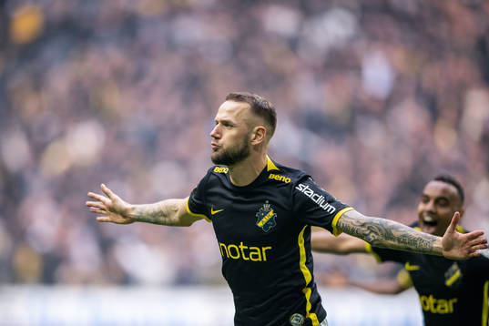 s Alexander Milosevic jublar