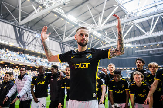 s Alexander Milosevic jublar