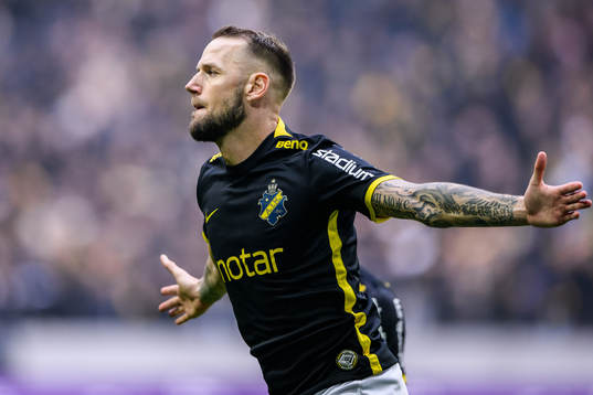 s Alexander Milosevic jublar