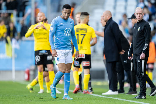 Malmö FFs Martin Olsson deppar