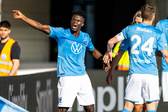 Malmö FFs Malik Abubakari jublar