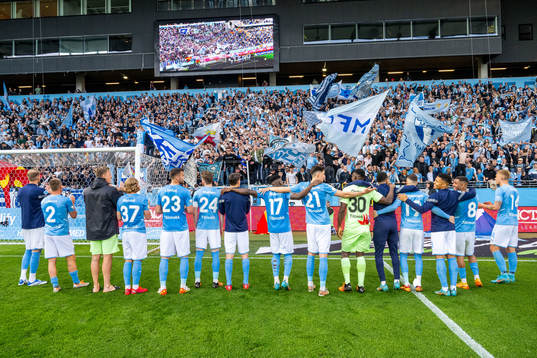 Malmö FFs spelare jublar