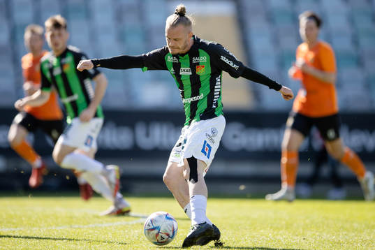 GAIS Jonas Lindberg skjuter 2-1