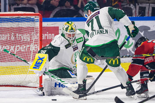 Färjestads målvakt Dominik Furch