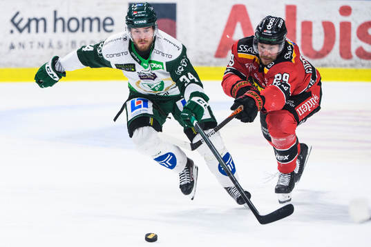 Färjestads Michael Lindqvist och Luleås Erik Gustafsson