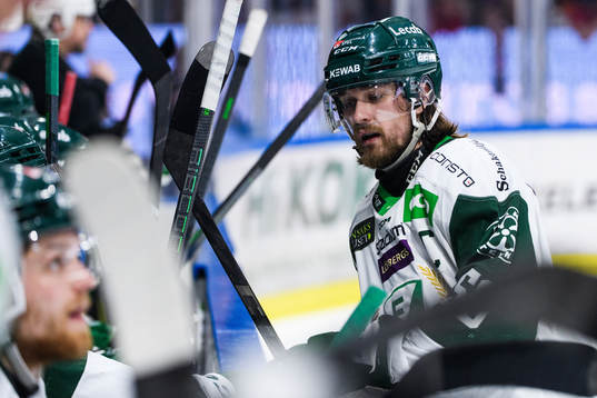 Färjestads Linus Johansson deppar