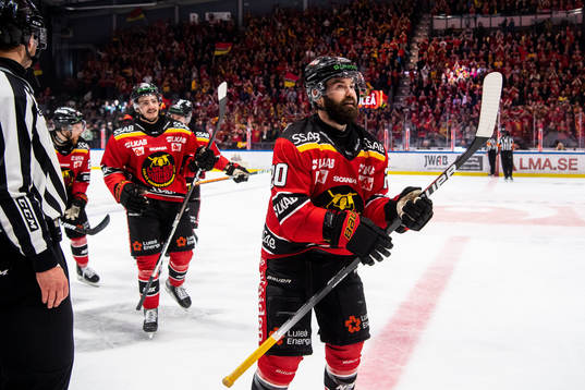 Luleås Jack Connolly jublar