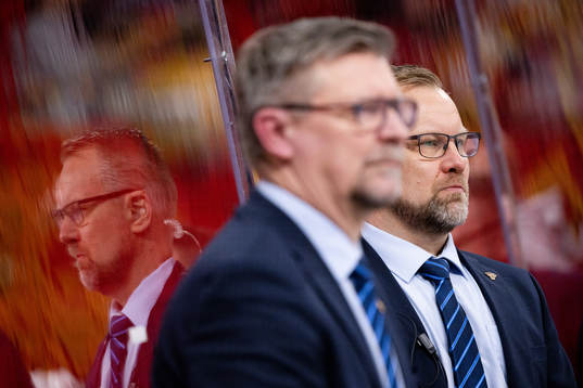 Assistant coach Mikko Manner of Finland