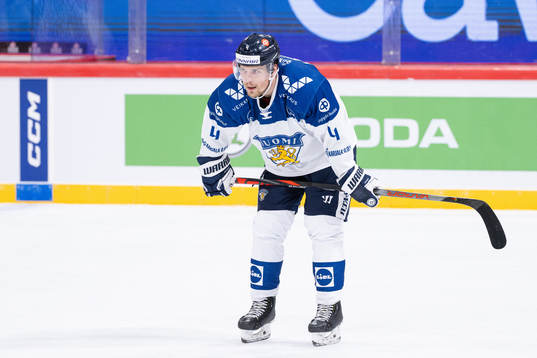 Mikko Lehtonen of Finland looks dejected