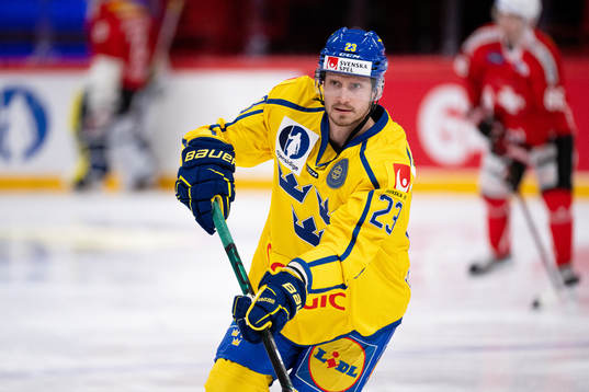 Oliver Ekman-Larsson of Sweden