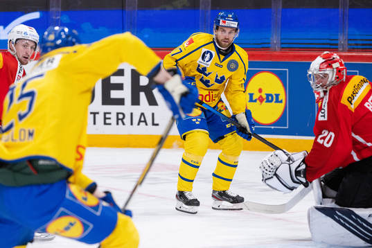 Oskar Lang of Sweden
