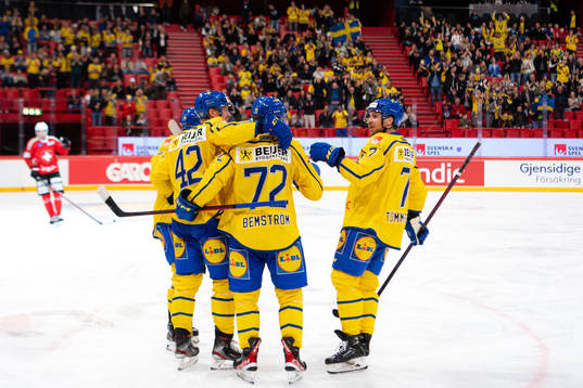 Emil Bemström of Sweden celebrates the 1-2 goal