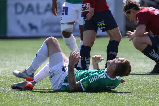 Brages Anton Lundin har ont