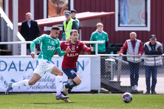 Brages Joakim Persson och Örgrytes Jonathan Azulay