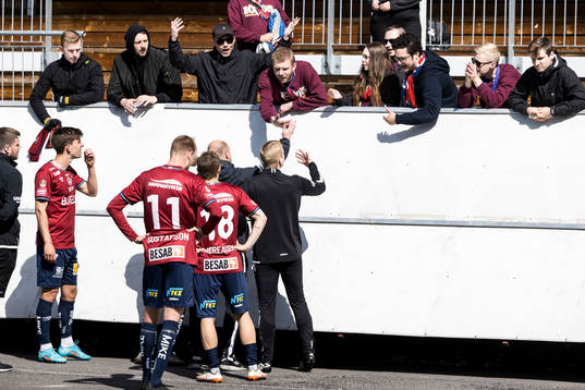 Bläddra bland fler bilder av Fotboll, Superettan, Brage - Örgryte