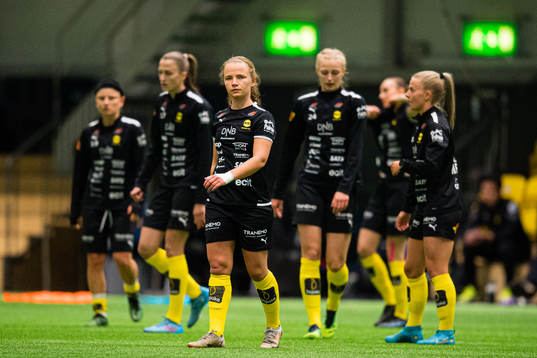 Signe Holt Andersen of LSK Kvinner