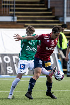 Brages Johan Arvidsson och Örgrytes Kevin Ackermann