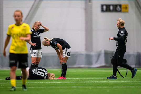 Synne Amdahl Brønstad of Rosenborg in pain