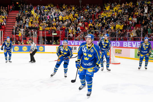 Joel Kellman of Sweden celebrates the 3-2 goal