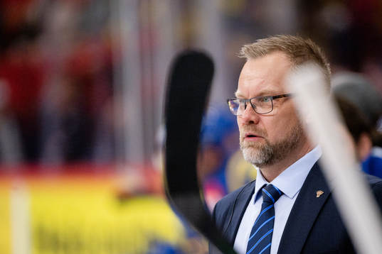 Assistant coach Mikko Manner of Finland