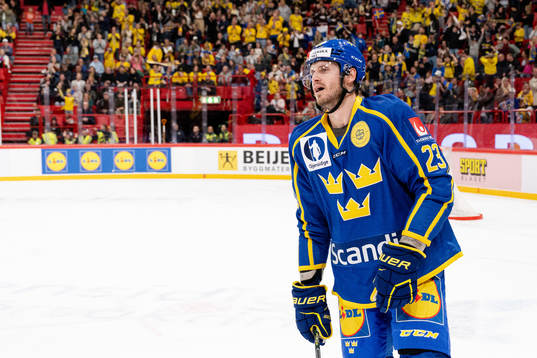Oliver Ekman-Larsson of Sweden celebrates the 3-2 goal the