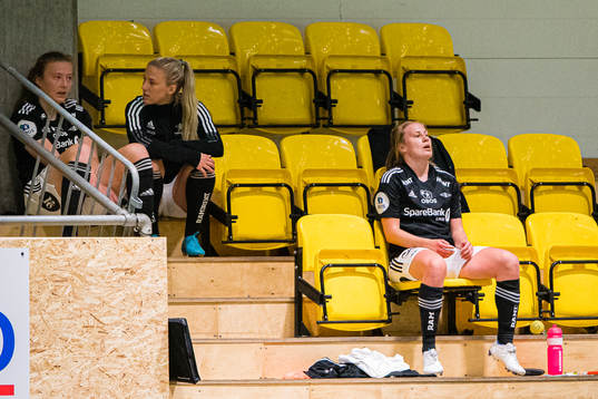 Sara Kanutte Sørensen Fornes and Cesilie Andreassen of