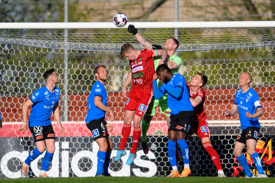 Halmstads målvakt Malkolm Nilsson Säfqvist