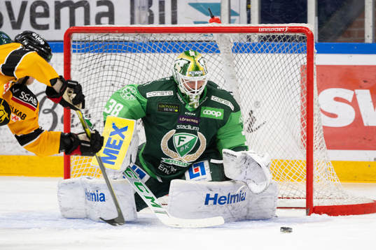 Färjestads målvakt Dominik Furch