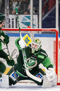 Färjestads målvakt Dominik Furch