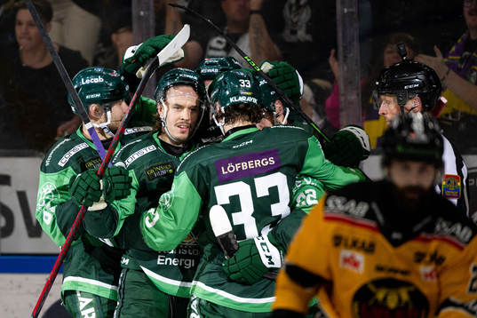 Färjestads Joakim Nygård jublar