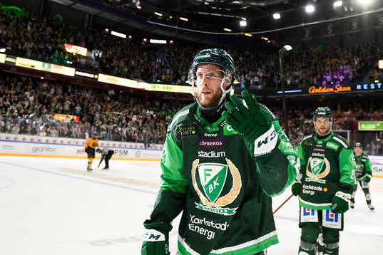 Färjestads Per Åslund jublar