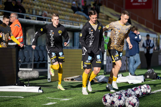 Elfsborgs Alexander Bernhardsson, Simon Olsson och Leo