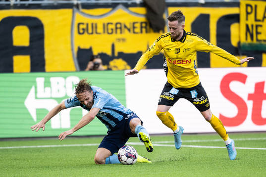 Djurgårdens Pierre Bengtsson och Elfsborgs Rasmus Alm