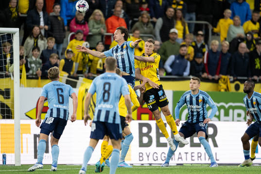 Djurgårdens Hjalmar Ekdal och Elfsborgs Leo Väisänen