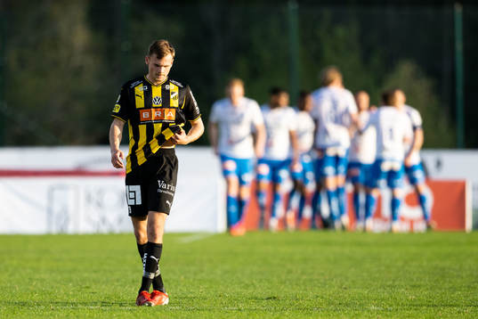 Häckens Oscar Uddenäs deppar