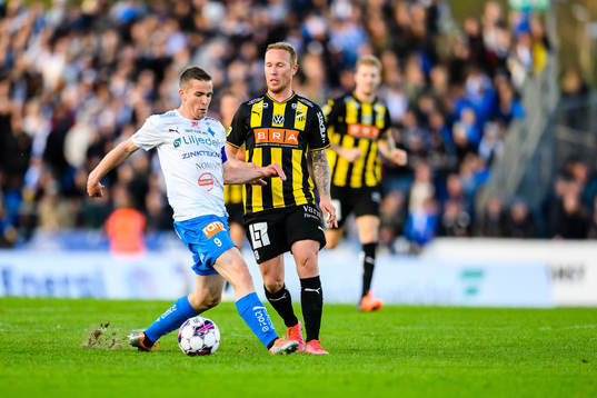 Värnamos Oscar Johansson och Häckens Mikkel Rygaard Jensen