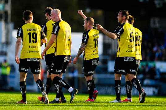 Häckens Mikkel Rygaard Jensen jublar