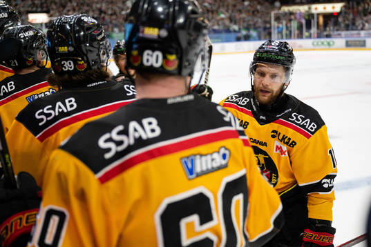 Luleås Einar Emanuelsson jublar