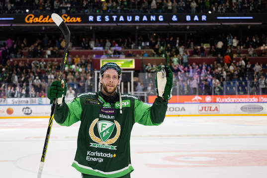 Färjestads Per Åslund jublar